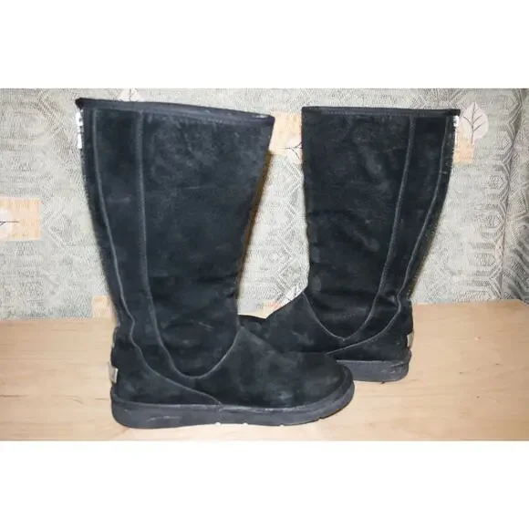 UGG Australia Black Leather Tall Boots w/Zipper 10 / 41 - Picture 3 of 7